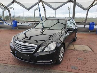 Mercedes E220