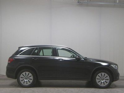 Mercedes GLC300e