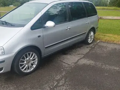 Gebraucht VW Sharan Exclusive 140 PS (102 kW) 2009 Grau Van / Kleinbus