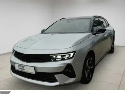 Nowe Opel Astra 130 KM (95 kW) 2026 Srebrny Kombi