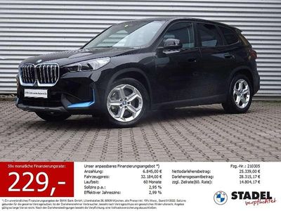 Gebraucht BMW iX1 Performance 230 kW (313 PS) 2023 Schwarz uni SUV
