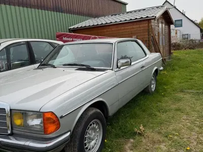 Brugt Mercedes 280 184 HK (135 kW) 1992 Grå Coupe