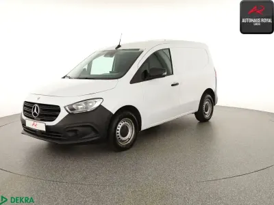 Gebraucht Mercedes Citan 110 95 PS (69 kW) 2023 Weiß Van / Kleinbus