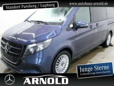 Gebraucht Mercedes V250 190 PS (139 kW) 2025 Blau Van / Kleinbus