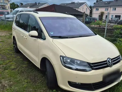 Gebraucht VW Sharan Comfortline 140 PS (102 kW) 2013 Beige Van / Kleinbus