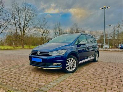 Gebraucht VW Touran 150 PS (110 kW) 2015 Blau Van / Kleinbus