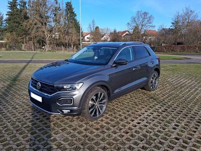 Gebraucht VW T-Roc Style 150 PS (110 kW) 2018 Grau SUV