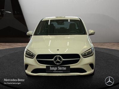 Mercedes B250e