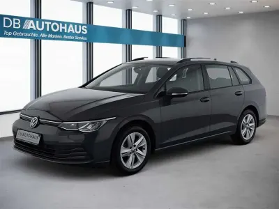 Gebraucht VW Golf VIII Life 116 PS (85 kW) 2024 Grau Kombi