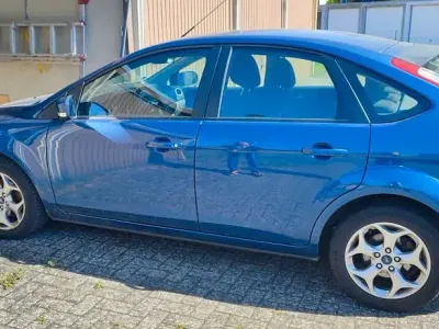 Gebraucht Ford Focus Style 101 PS (74 kW) 2008 Blau Limousine
