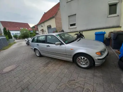 Gebraucht BMW 318 143 PS (105 kW) 2002 Silber Kombi