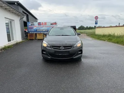 Gebraucht Opel Astra Style 136 PS (100 kW) 2016 Grau Kombi