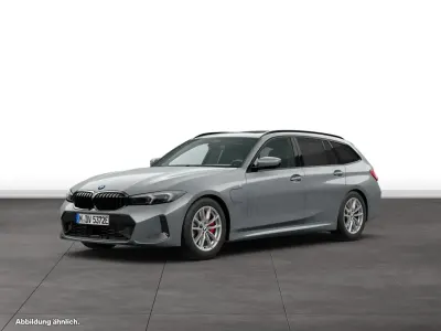 Gebraucht BMW 330e Sport Line 292 PS (214 kW) 2025 Grau Kombi