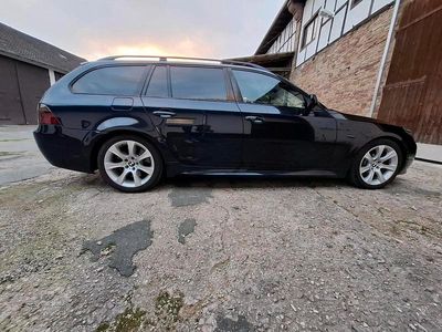 Blau Gebraucht 2008 BMW 530 M Sport Kombi | 11.100 € (Teuer)