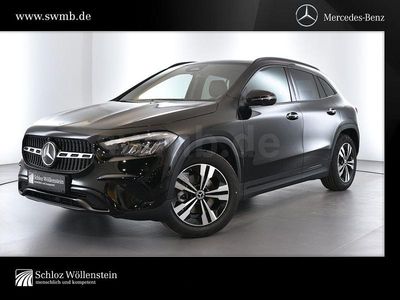 Gebraucht Mercedes GLA200 Progressive 163 PS (119 kW) 2026 Schwarz SUV