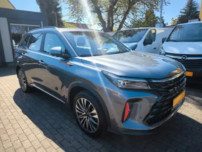 Second-hand DFSK Fengon 177 CP (130 kW) 2024 Gri SUV