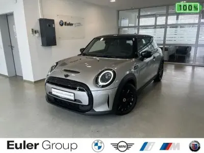 Gebraucht Mini Cooper SE 135 kW (184 PS) 2023 Silber Kleinwagen