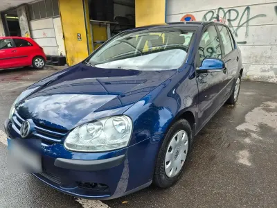 Gebraucht VW Golf V 75 PS (55 kW) 2005 Blau Kleinwagen