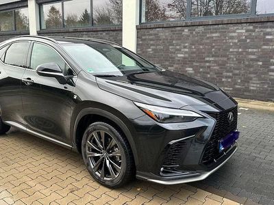 Lexus NX450h+