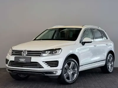 Używany VW Touareg Terrain Tech 262 KM (192 kW) 2016 Biały SUV