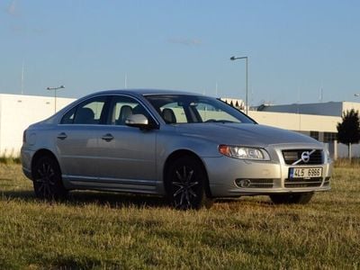 Volvo S80