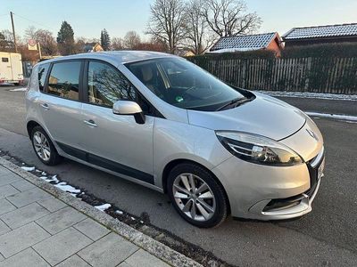 Silber Gebraucht 2012 Renault Scénic III Van / Kleinbus | 5.650 € (Fairer Preis)