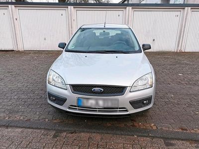 Gebraucht Ford Focus 101 PS (74 kW) 2005 Silber Kombi