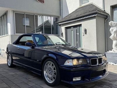 Gebraucht BMW 328 Cabriolet Sport Line 193 PS (141 kW) 1996 Blau Cabrio