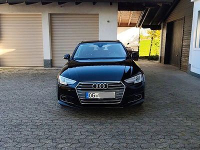 Schwarz Gebraucht 2017 Audi A4 Sport Kombi | 14.000 € (Fairer Preis)