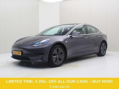 Grau Gebraucht 2020 Tesla Model 3 Standard Range Limousine | 17.400 € (Fairer Preis)