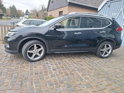 Schwarz Gebraucht 2018 Nissan X-Trail N-Connecta SUV | 15.800 € (Fairer Preis)