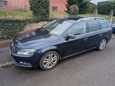 Gebraucht VW Passat Highline 170 PS (125 kW) 2011 Blau Kombi