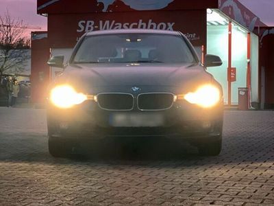 gebraucht BMW 318 d F30