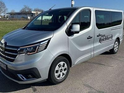 Gebraucht Renault Trafic Life 110 PS (80 kW) 2025 Highland grey Van / Kleinbus