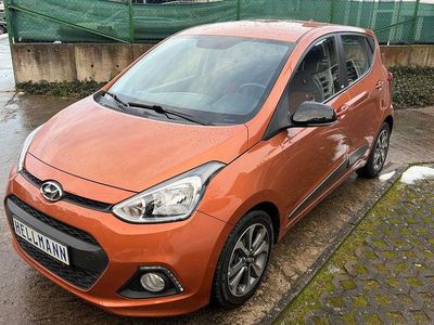 Orange Gebraucht 2014 Hyundai i10 YES! Kleinwagen | 6.999 € (Fairer Preis)