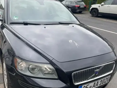 Używany Volvo V50 125 KM (91 kW) 2005 Czarny Kombi