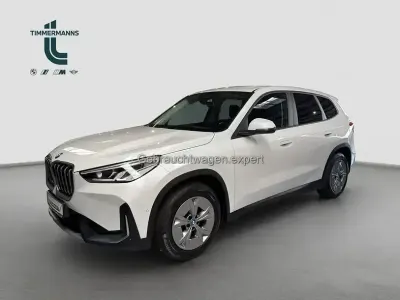 Gebraucht BMW iX1 230 kW (313 PS) 2023 Mineralweiß (metallic) SUV