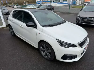 Gebraucht Peugeot 308 GT-line 131 PS (96 kW) 2020 Weiß Limousine