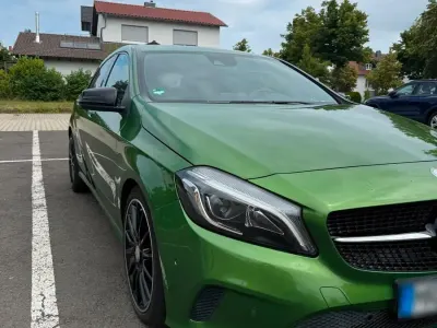 Gebraucht Mercedes A220 Urban 177 PS (130 kW) 2017 Grün Kleinwagen