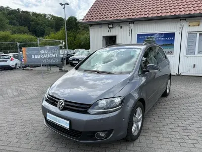 Używany VW Golf VII Match 105 KM (77 kW) 2013 Szary Sedan/Limuzyna