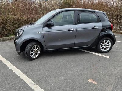 Gebraucht Smart ForFour Passion 90 PS (66 kW) 2016 Schwarz Kleinwagen
