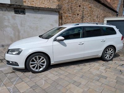 Second-hand VW Passat Highline 140 CP (102 kW) 2011 Alb Break