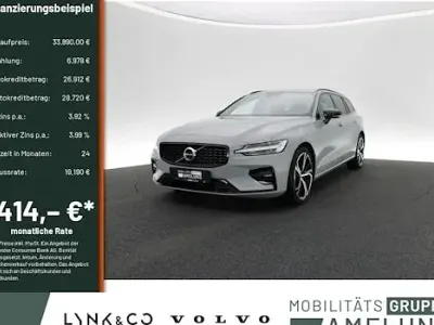 Używany Volvo V60 Plus 197 KM (144 kW) 2024 Szary Kombi