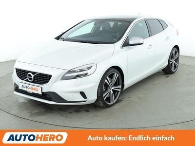 Gebraucht Volvo V40 Momentum 245 PS (180 kW) 2016 Weiß Kombi
