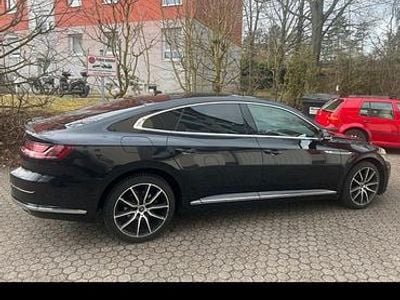 Second-hand VW Arteon 150 CP (110 kW) 2020 Negru Berlinǎ