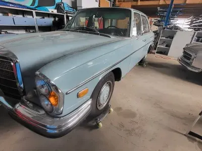 Gebraucht Mercedes S280 103 PS (75 kW) 1968 Blau Limousine