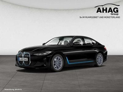 Second-hand BMW i4 Sport Line 250 kW (340 CP) 2023 Negru Berlinǎ