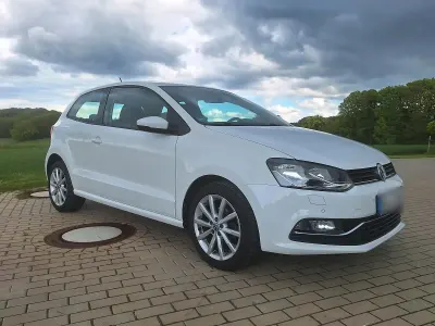 Gebraucht VW Polo 90 PS (66 kW) 2017 Weiß Kleinwagen