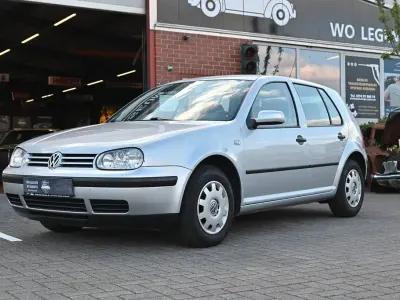Gebraucht VW Golf III 75 PS (55 kW) 1999 Silber Limousine