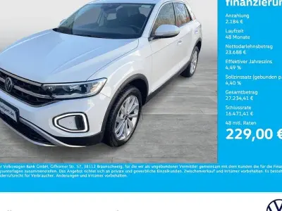 Usado VW T-Roc Style 150 CV (110 kW) 2024 Blanco SUV
